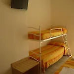 Haarlem Отель Римини