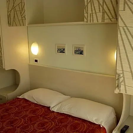 Hotel Haarlem Rimini